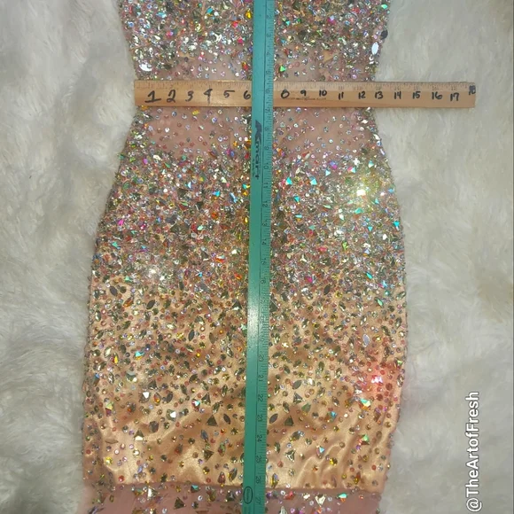 Prom Pageant Homecoming Dress - Picture 10 of 16